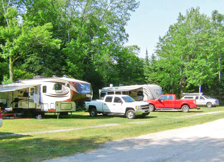 Upper Peninsula Campgrounds on the Manistique River, UP Campgrounds, Camping UP, UP Camping, Manistique River